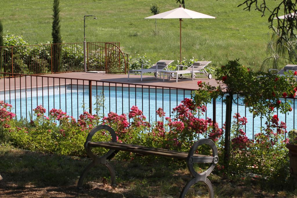 카스트르 Domaine Le Castelet B&B 외부 사진