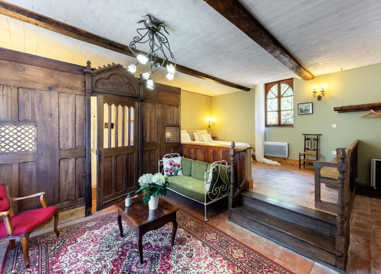 카스트르 Domaine Le Castelet B&B 외부 사진