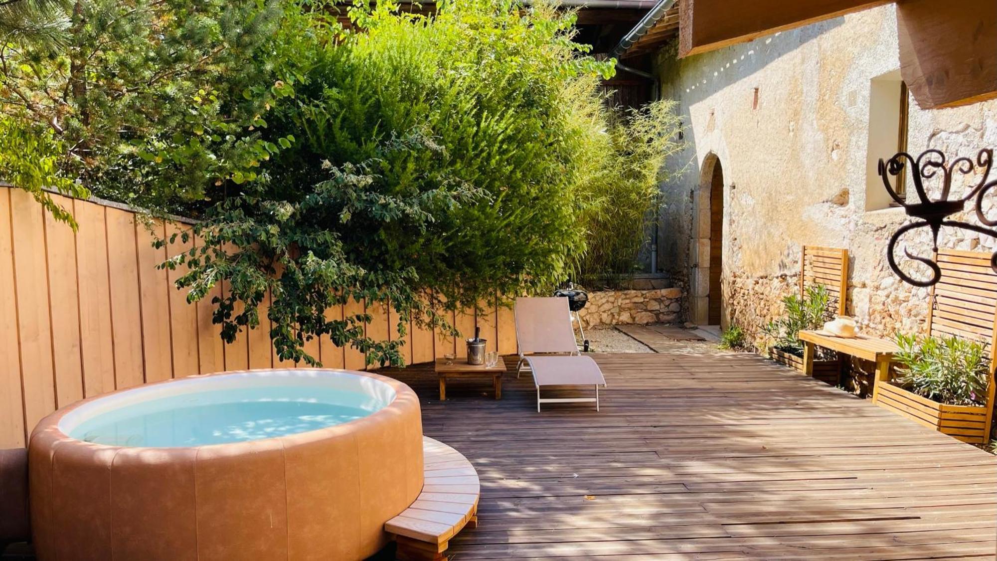 카스트르 Domaine Le Castelet B&B 외부 사진